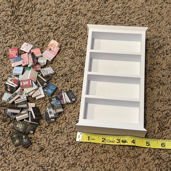 Mini bookcase - Picture 8 of 9